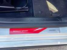 Renault Megane T R.S.300 Trophy-R 