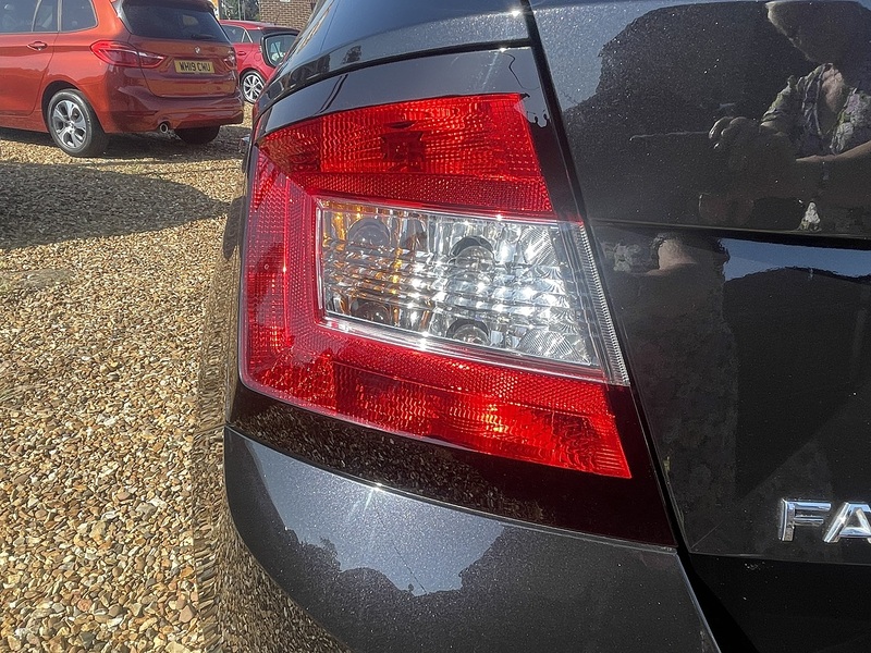 Skoda Se Mpi 1.0 5dr Hatchback Manual Petrol