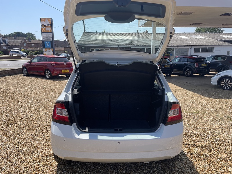 Skoda Se Tsi 1.2 5dr Hatchback Manual Petrol