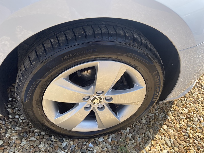 Skoda Se Tsi 1.2 5dr Hatchback Manual Petrol