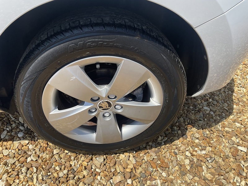 Skoda Se Tsi 1.2 5dr Hatchback Manual Petrol