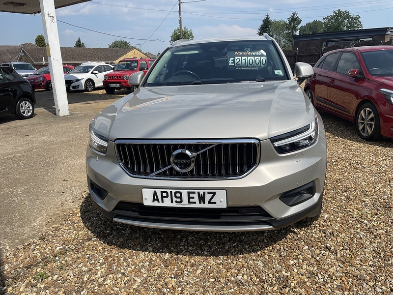 Volvo 2.0 D4 Inscription Pro SUV 5dr Diesel Auto AWD Euro 6 (s/s) (190 ps)