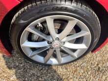 Jaguar F-Type V6 