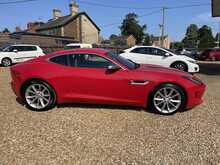 Jaguar F-Type V6 