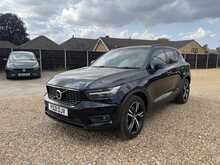 Volvo XC40 h T4 R-Design 