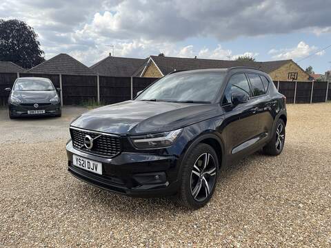 1.5h T4 Recharge 10.7kWh R-Design SUV 5dr Petrol Plug-in Hybrid Auto Euro 6 (s/s) (211 ps)