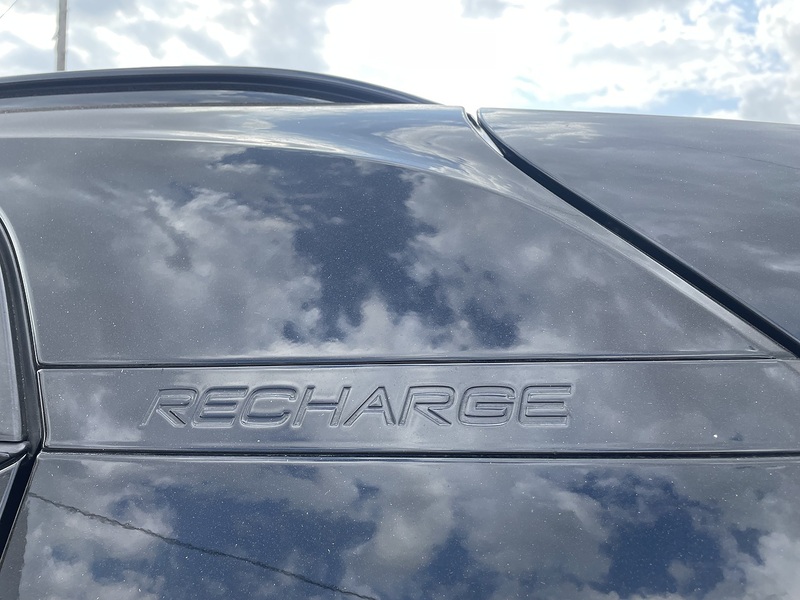 Volvo 1.5h T4 Recharge 10.7kWh R-Design SUV 5dr Petrol Plug-in Hybrid Auto Euro 6 (s/s) (211 ps)