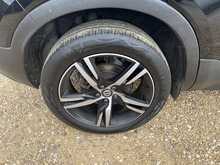 Volvo XC40 h T4 R-Design 