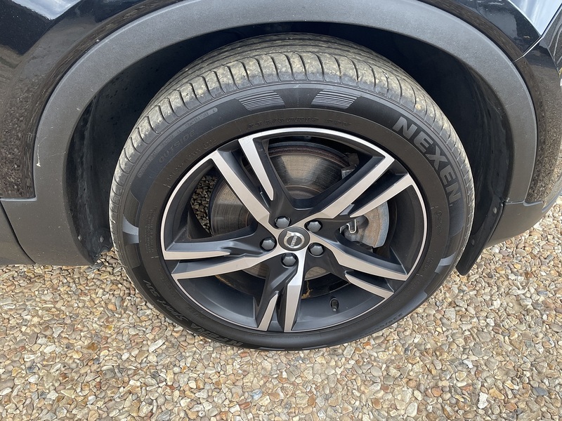 Volvo 1.5h T4 Recharge 10.7kWh R-Design SUV 5dr Petrol Plug-in Hybrid Auto Euro 6 (s/s) (211 ps)