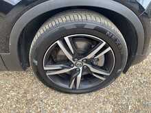 Volvo XC40 h T4 R-Design 