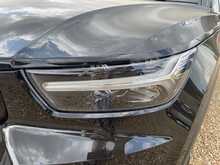 Volvo XC40 h T4 R-Design 