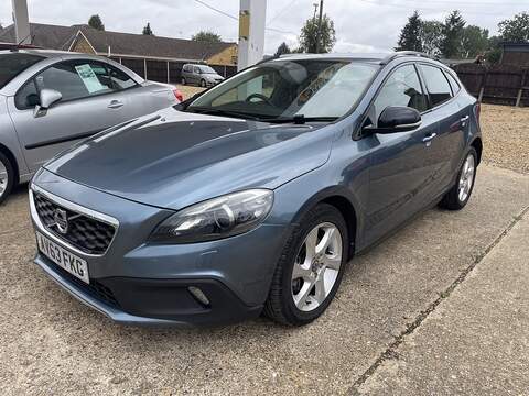 1.6 D2 Lux Hatchback 5dr Diesel Powershift Euro 5 (s/s) (115 ps)