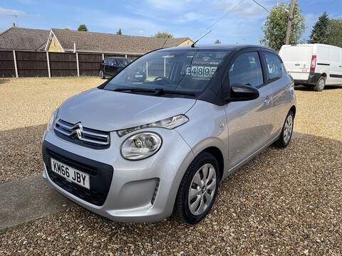 1.2 PureTech Feel Hatchback 5dr Petrol Manual Euro 6 (82 ps)