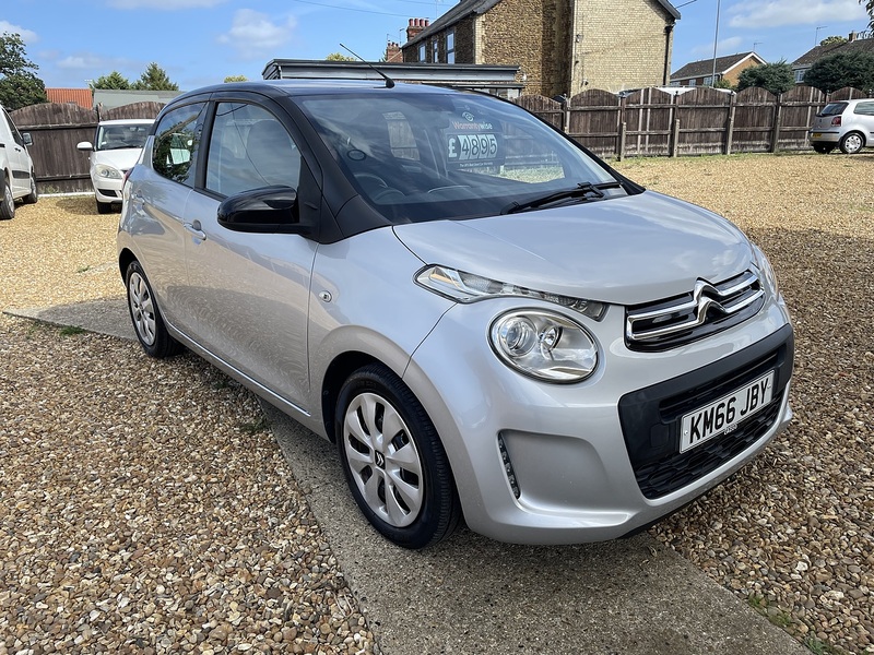 Citroen 1.2 PureTech Feel Hatchback 5dr Petrol Manual Euro 6 (82 ps)