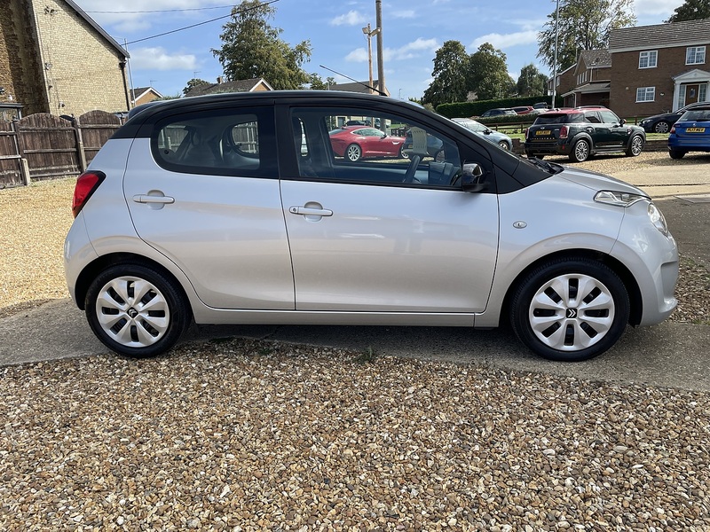 Citroen 1.2 PureTech Feel Hatchback 5dr Petrol Manual Euro 6 (82 ps)