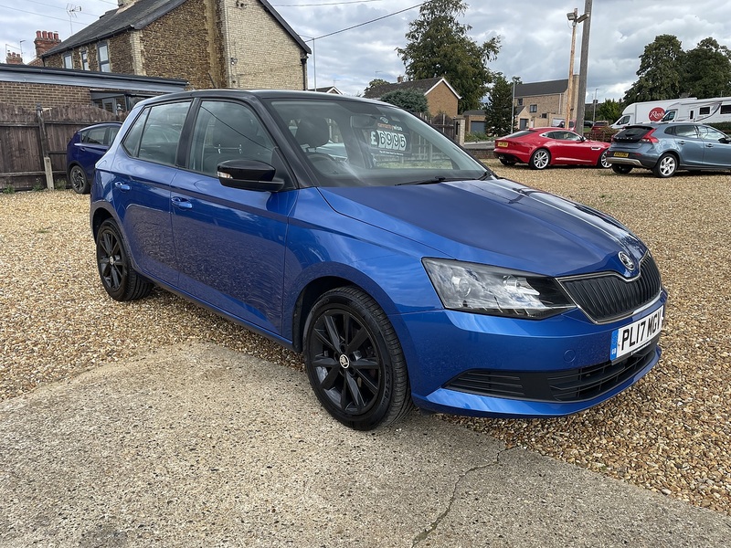 Skoda 1.0 TSI Colour Edition Hatchback 5dr Petrol Manual Euro 6 (s/s) (95 ps)
