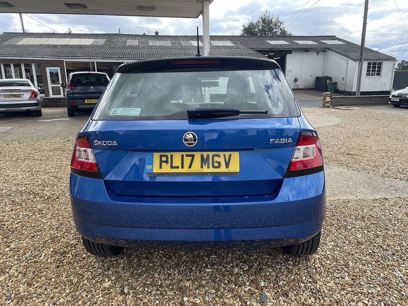 Skoda 1.0 TSI Colour Edition Hatchback 5dr Petrol Manual Euro 6 (s/s) (95 ps)