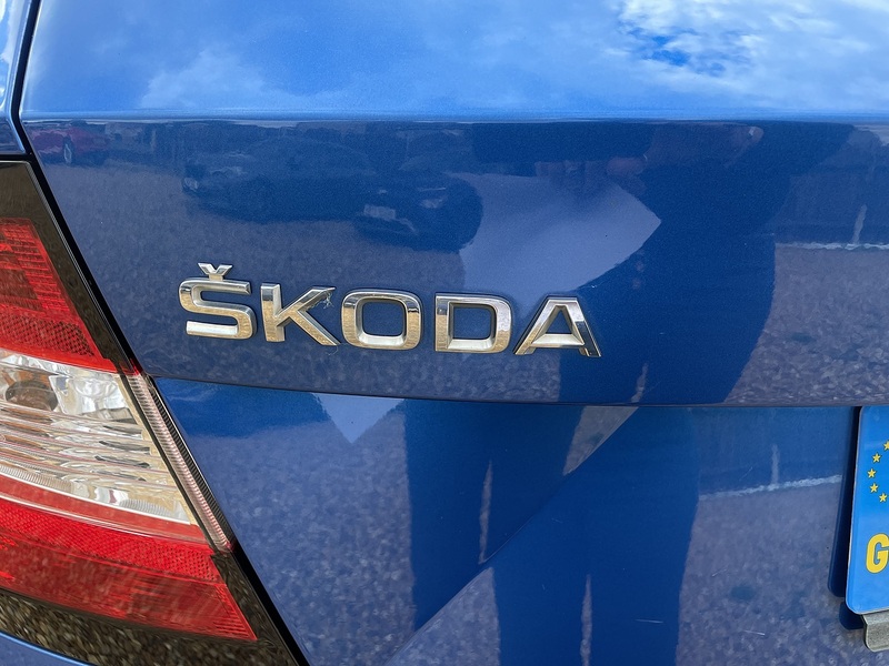 Skoda 1.0 TSI Colour Edition Hatchback 5dr Petrol Manual Euro 6 (s/s) (95 ps)