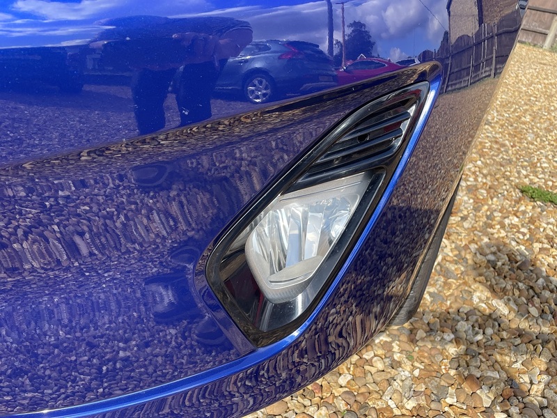 Ford 1.0T EcoBoost Zetec Hatchback 5dr Petrol Manual Euro 6 (s/s) (100 ps)