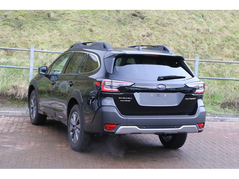 Subaru Limited Estate 2.5 CVT Petrol