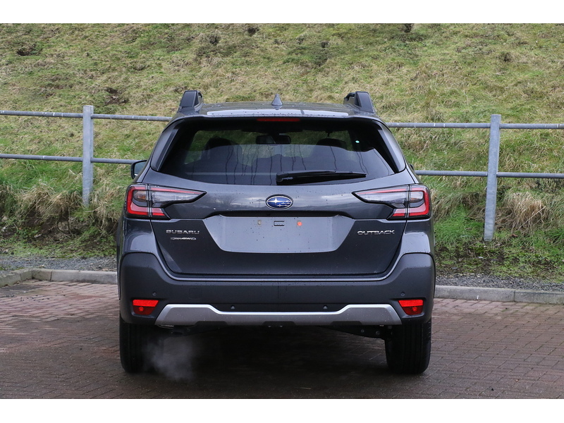 Subaru Limited Estate 2.5 CVT Petrol