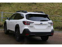 Subaru Outback Field 