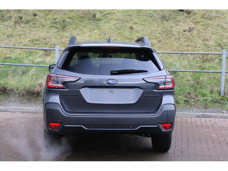 Subaru Field Estate 2.5 CVT Petrol