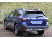 Subaru Outback Touring 