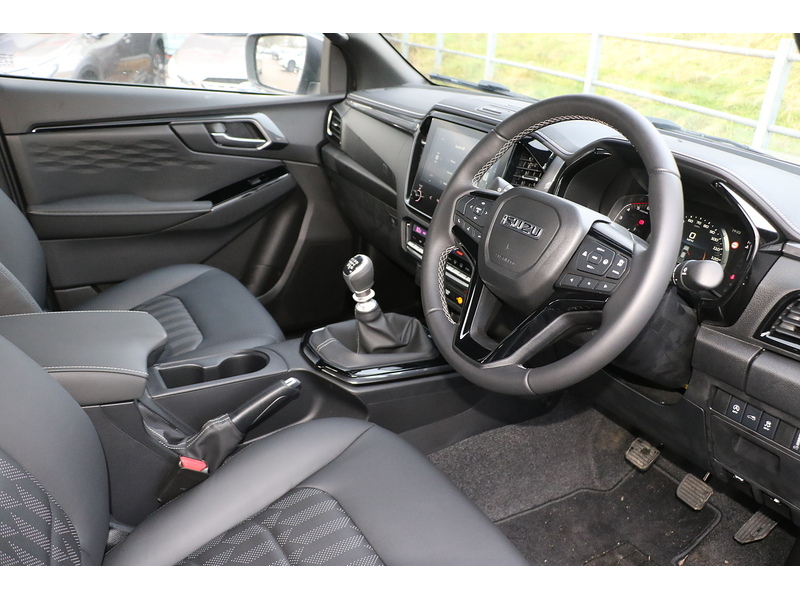 Isuzu V-Cross Dcb Pick Up 1.9 Manual Diesel