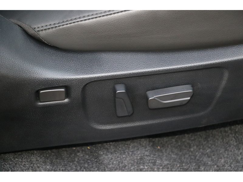 Isuzu V-Cross Dcb Pick Up 1.9 Manual Diesel