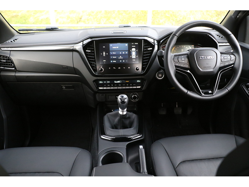 Isuzu V-Cross Dcb Pick Up 1.9 Manual Diesel