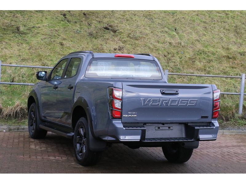 Isuzu V-Cross Dcb Pick Up 1.9 Automatic Diesel - STEEL EDITION