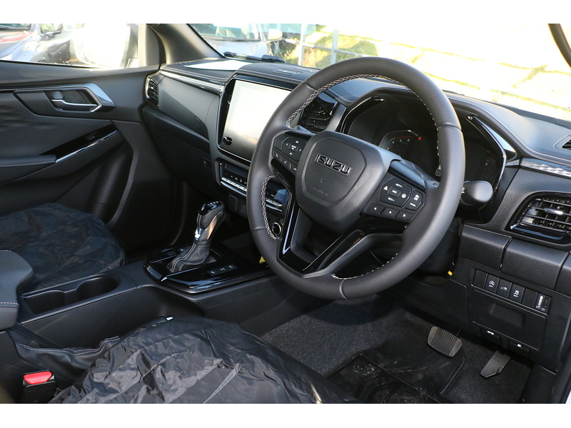 Isuzu V-Cross COMMERCIAL Pick Up 1.9 Automatic Diesel