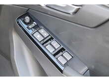 Isuzu D-Max V-Cross COMMERCIAL 