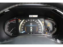 Isuzu D-Max V-Cross COMMERCIAL 