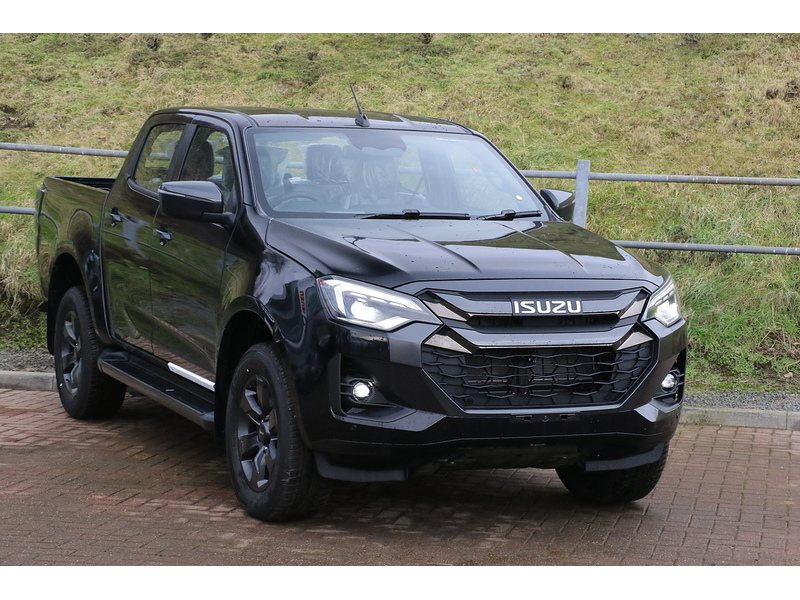 Isuzu V-Cross Dcb Pick Up 1.9 Automatic Diesel