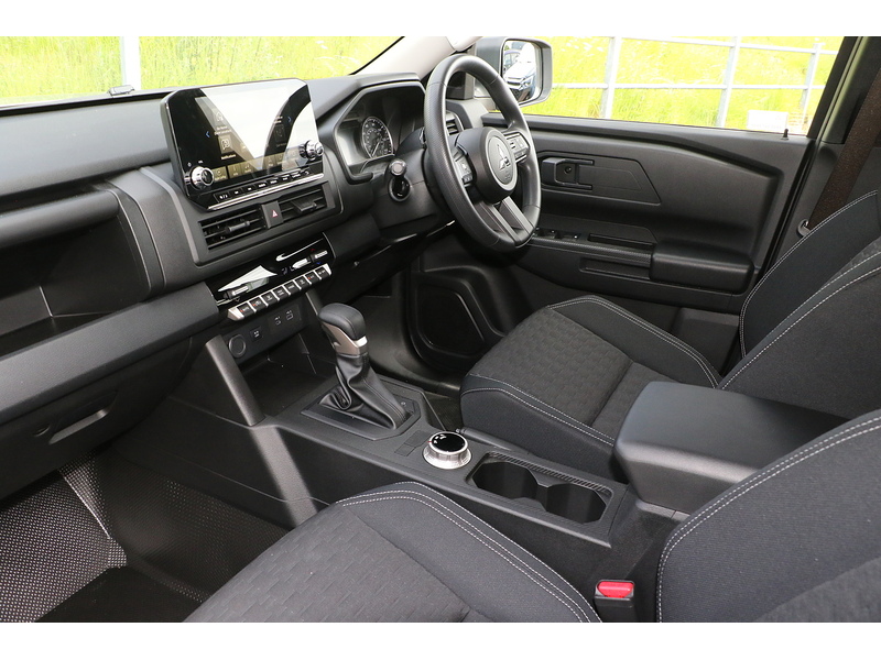 Mitsubishi TITAN Pickup 2.4 Auto Diesel