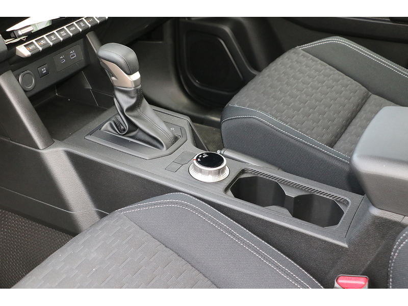 Mitsubishi TITAN Pickup 2.4 Auto Diesel