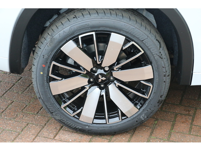 Mitsubishi Diamond Estate 2.4 Auto PHEV