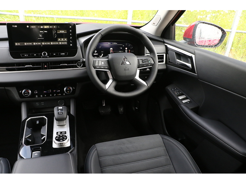Mitsubishi Nativa SUV 2.4 Auto PHEV