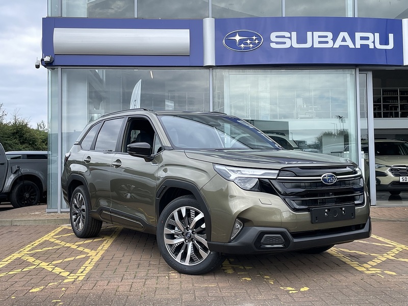 Subaru Touring suv 2000 cvt Petrol Hybrid