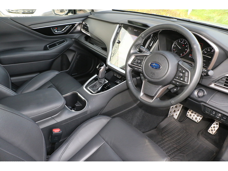 Subaru 2.5i Touring Estate 5dr Petrol Lineartronic 4WD Euro 6 (s/s) (169 ps)