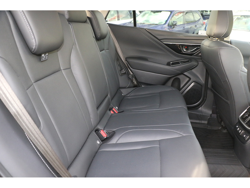 Subaru 2.5i Touring Estate 5dr Petrol Lineartronic 4WD Euro 6 (s/s) (169 ps)