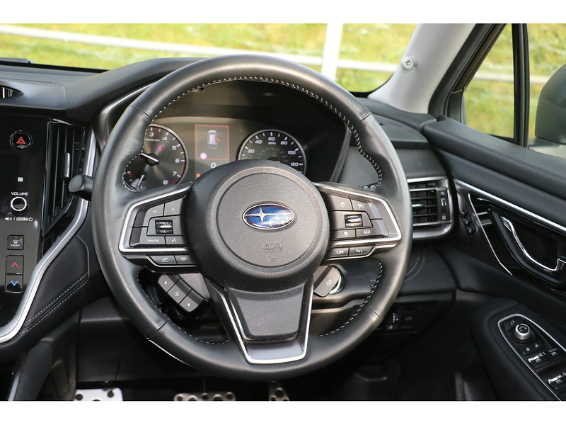 Subaru 2.5i Touring Estate 5dr Petrol Lineartronic 4WD Euro 6 (s/s) (169 ps)