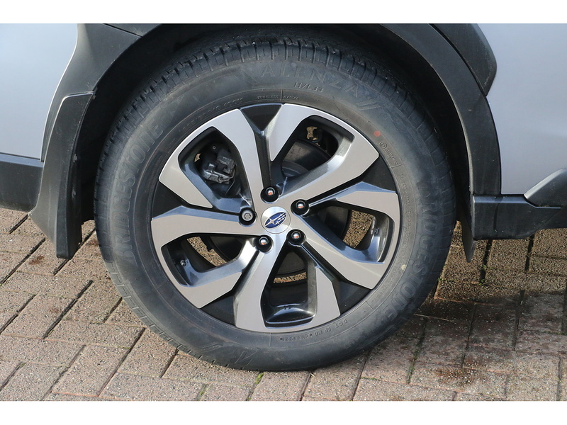 Subaru 2.5i Touring Estate 5dr Petrol Lineartronic 4WD Euro 6 (s/s) (169 ps)