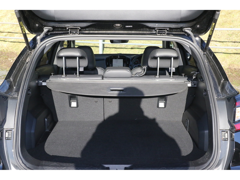 Subaru 2.0 e-Boxer Touring SUV 5dr Petrol Hybrid Lineartronic 4WD Euro 6 (s/s) (136 ps)