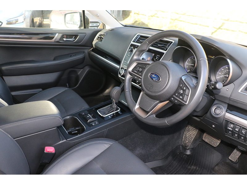 Subaru 2.5i SE Premium Estate 5dr Petrol Lineartronic 4WD Euro 6 (s/s) (175 ps)