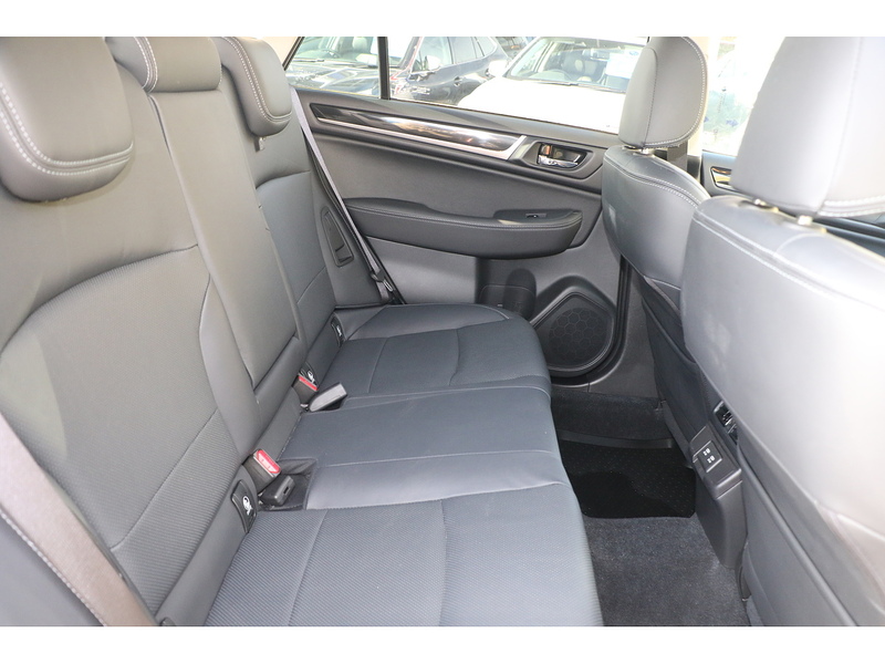 Subaru 2.5i SE Premium Estate 5dr Petrol Lineartronic 4WD Euro 6 (s/s) (175 ps)