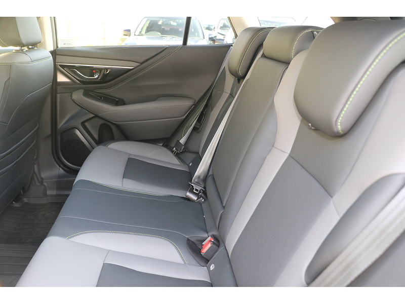 Subaru 2.5i Field Estate 5dr Petrol Lineartronic 4WD Euro 6 (s/s) (169 ps)