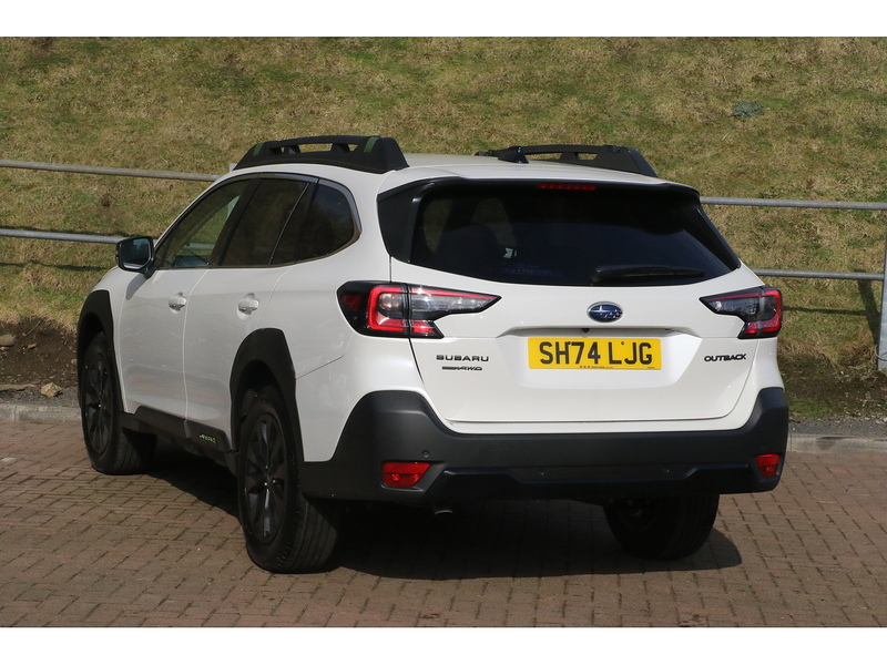 Subaru 2.5i Field Estate 5dr Petrol Lineartronic 4WD Euro 6 (s/s) (169 ps)